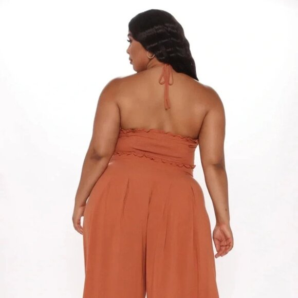 Fashion Nova Heads Up Linen Halter Top Cropped Linen blend Camel Size XL - Picture 12 of 13